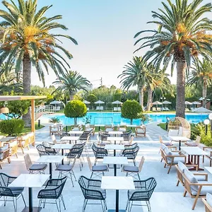 Ξενοδοχείο May Beach Hotel