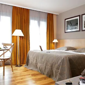 **** Aparthotel Adagio Montmartre Francia