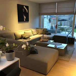 Cosy Comfort Modern Couple Privacy Walking Distance Center Kitchen Terrace Garden Appartement Bruges